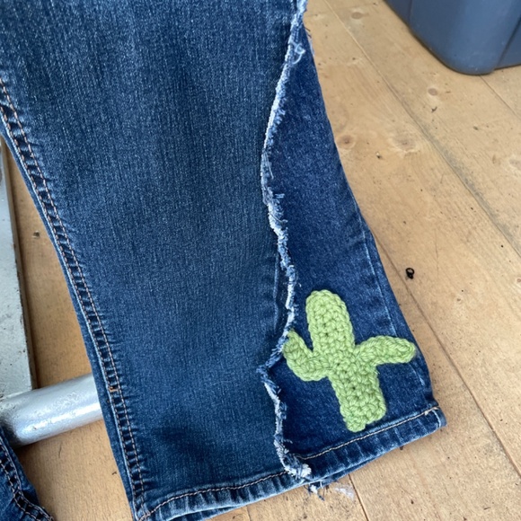 Upcycled bell bottom jeans & hand crocheted tube top. Cacti’s can be removed - Picture 4 of 8